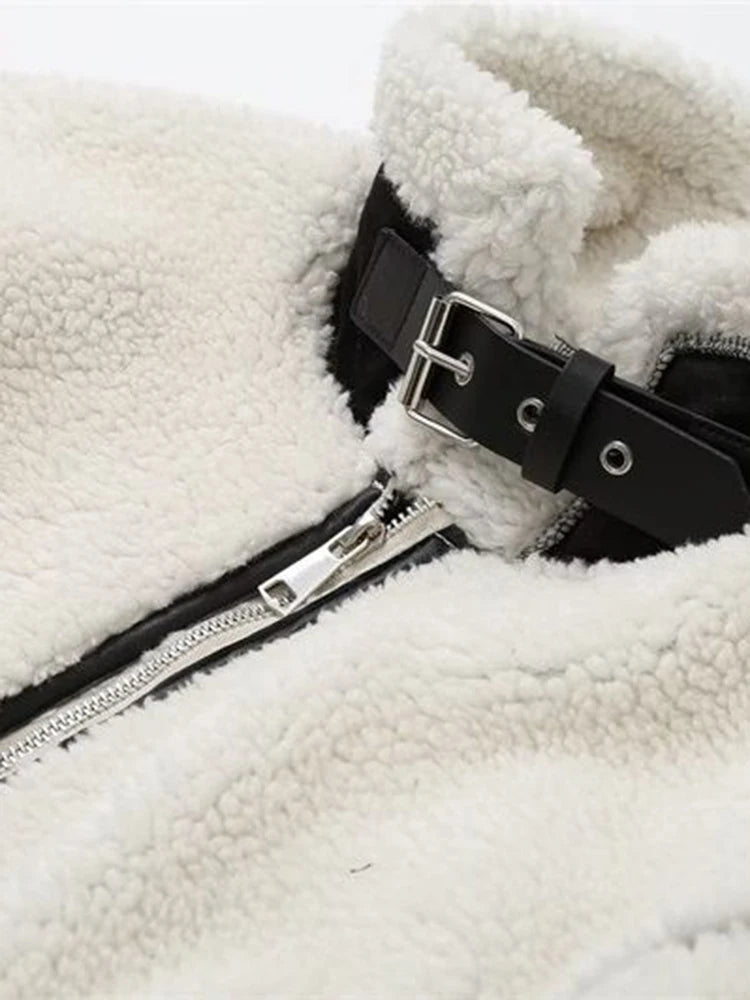 Sophisticated Contrast Patchwork Jacket – Luxe Lapel & Warm Winter Design